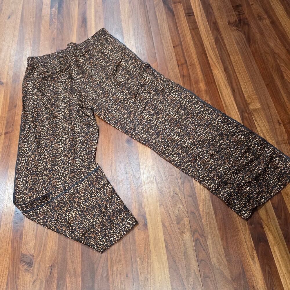 Talbots Wide Leg Pull On Pants Delicate Leopard Print Size Large - Picture 4 of 12